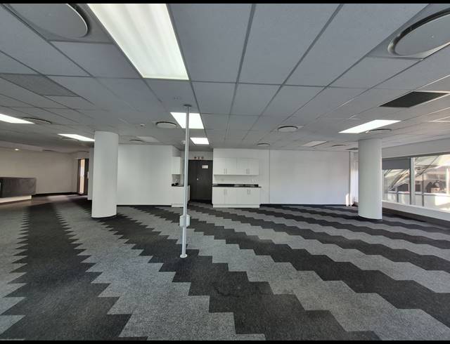 216M² OFFICE TO LET IN ROSEBANK